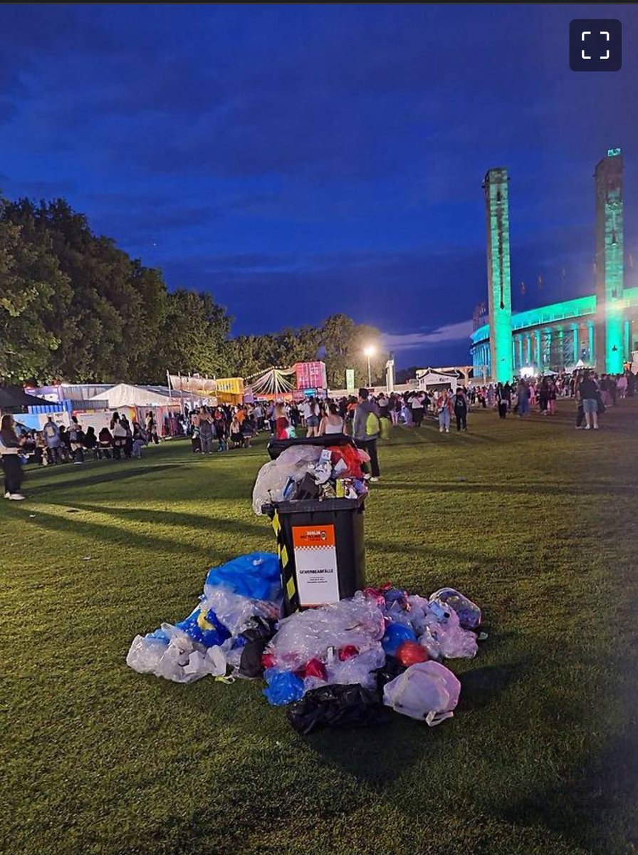 #제이홉 #룰라팔루자
v.daum.net/v/202507151136…