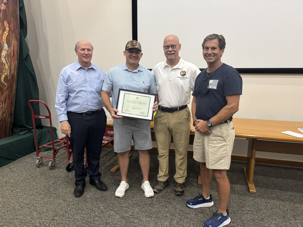 SenRussellOtt's tweet image. Had a great time today out at the Congaree national Park with DNR Director Tom Mulliken. Farming the land has instilled in me an appreciation for the role we all play in conservation and protecting the resources of our special state.