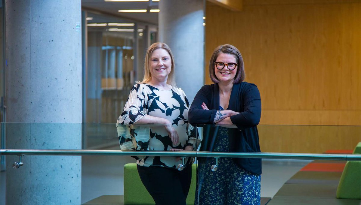 Qu’ont en commun les palmarès de musique country et la formation dans le secteur sans but lucratif? A priori, pas grand-chose. Mais dans les mains des professeures Jada Watson et Isabelle Bourgeois,ce sont de puissants instruments de promotion de l’équité. uottawa.ca/faculte-arts/t…