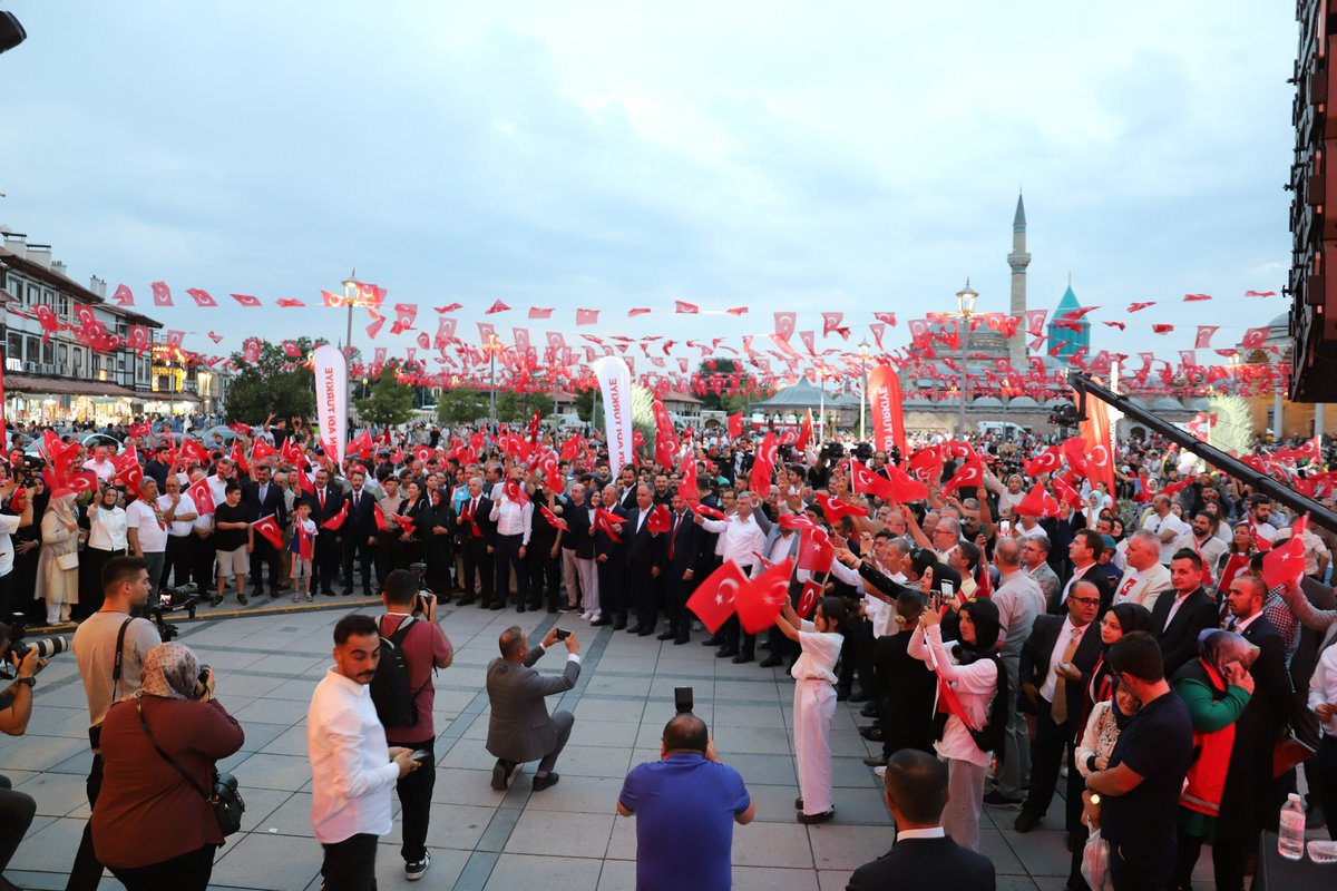 Necmettin Erbakan Üniversitesi (@neuniversitesi) on Twitter photo #15Temmuz Demokrasi ve Millî Birlik Günü programı, Rektörümüz Prof. Dr. <a href="/CemZorlu/">Prof. Dr. Cem Zorlu</a>’nun da katıldığı Alâeddin Tepesi’nden Mevlâna Meydanı’na yürüyüşle başladı. #15Temmuz Demokrasi ve Millî Birlik Günü programı, Rektörümüz Prof. Dr. <a href="/CemZorlu/">Prof. Dr. Cem Zorlu</a>’nun da katıldığı Alâeddin Tepesi’nden Mevlâna Meydanı’na yürüyüşle başladı.