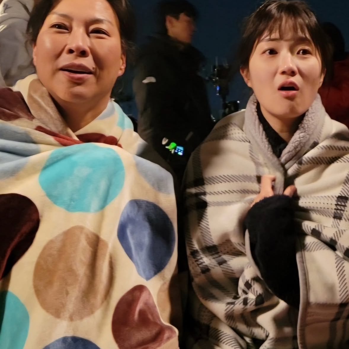 khybase's tweet image. “I’ve never forgotten the passion Hyeyoon poured in and those bright, sparkling eyes. She was much younger, young enough to be my daughter, but I truly admired her.” - Jung Youngjoo