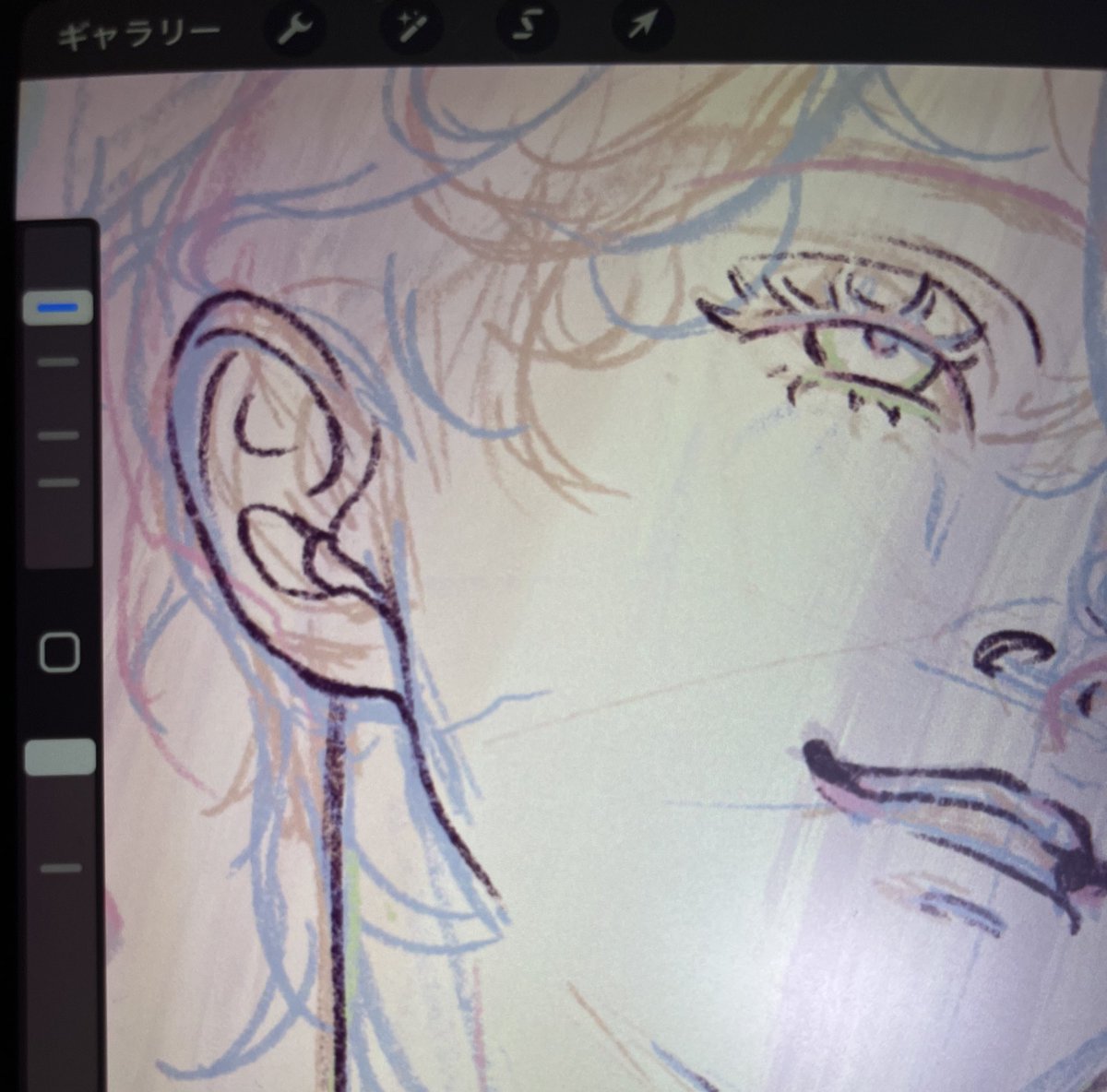 utatanenap's tweet image. Ruler of my heartの曲の演出に毎回痺れる。
그대로 내게 맡겨(そのまま僕に任せて) ←ここの歌い方、1回目はちゃんとハモるのに、2回目はミジの音階でルカも歌い出してミジの声を掻き消してくる…
デュエットステージをじわじわ己の独壇場にするルカ、最高で最高。
