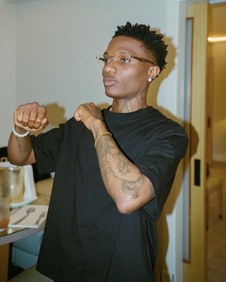 hypemanterri's tweet image. Wish BIG WIZ A Happy Birthday ❤️💙🦅