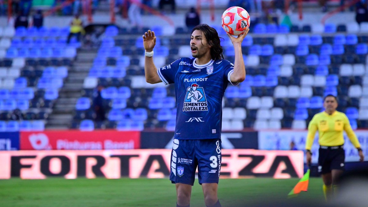 Tuzos's tweet photo. 🌟 | 3 de nuestros Tuzos han sido elegidos en el XI Ideal de la J1 en la @LigaBBVAMX 

➡️ Jhonder Cádiz 9️⃣9️⃣
➡️ Alonso Aceves 3️⃣
➡️ Alan Bautista 2️⃣6️⃣ https://t.co/TZnMu7w3nA