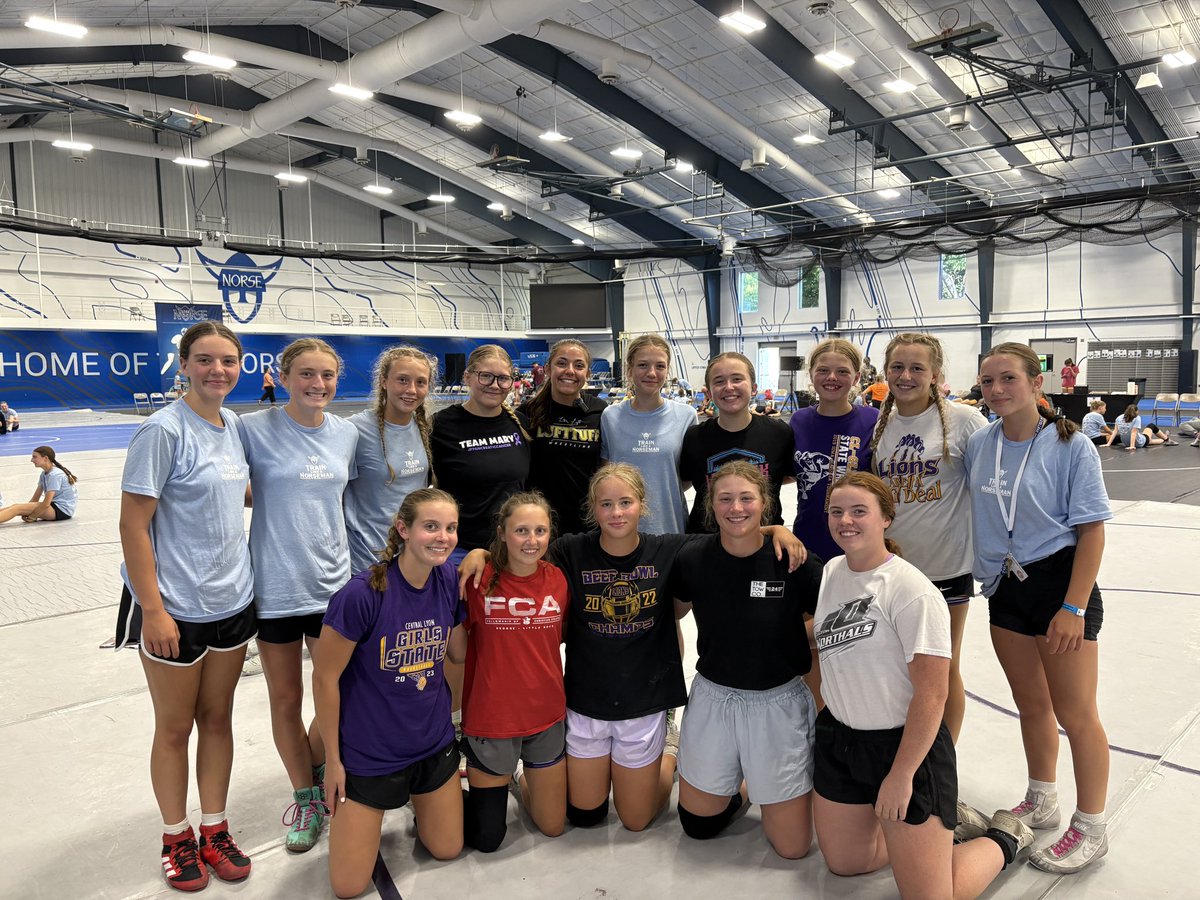 CLGLRgirlsWR's tweet image. First day at Luther Team Camp!
Two great technique sessions with Lilly Luft today.
Two duals vs Solon and Ames this evening!