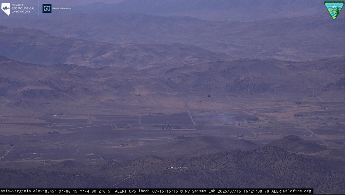 775firealerts's tweet photo. Forward progress on the #IronwoodFire has reportedly been stopped via TMFPD with barely any smoke seen from the Virginia Peak camera. https://t.co/0WgD3f2Jln