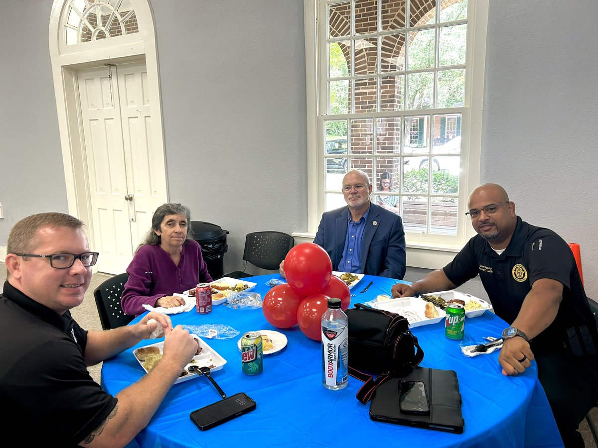 repcockerham's tweet image. Honored to join New Jerusalem Baptist Church, Richard Community Inc., and The Patio in recognizing our dedicated law enforcement officers. I’m grateful for the opportunity to show appreciation for those who wear the badge and protect our families and communities day in and day…