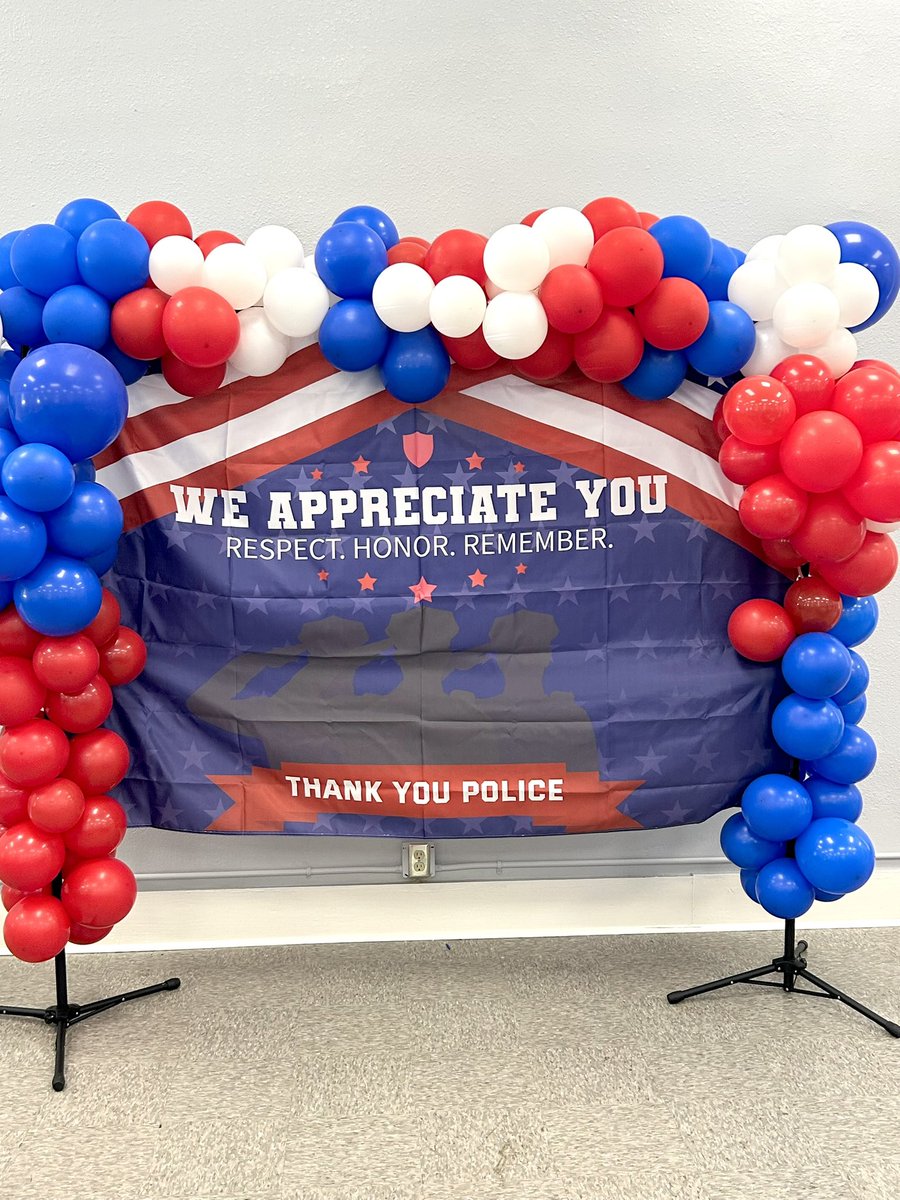 repcockerham's tweet image. Honored to join New Jerusalem Baptist Church, Richard Community Inc., and The Patio in recognizing our dedicated law enforcement officers. I’m grateful for the opportunity to show appreciation for those who wear the badge and protect our families and communities day in and day…