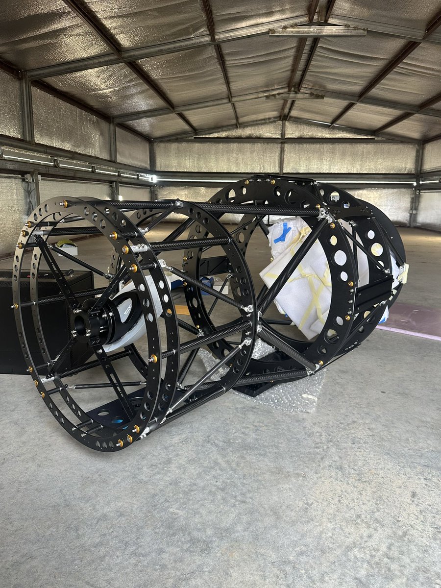 astrofalls's tweet image. New largest scope at our observatory, a 24” f/3 Newtonian!