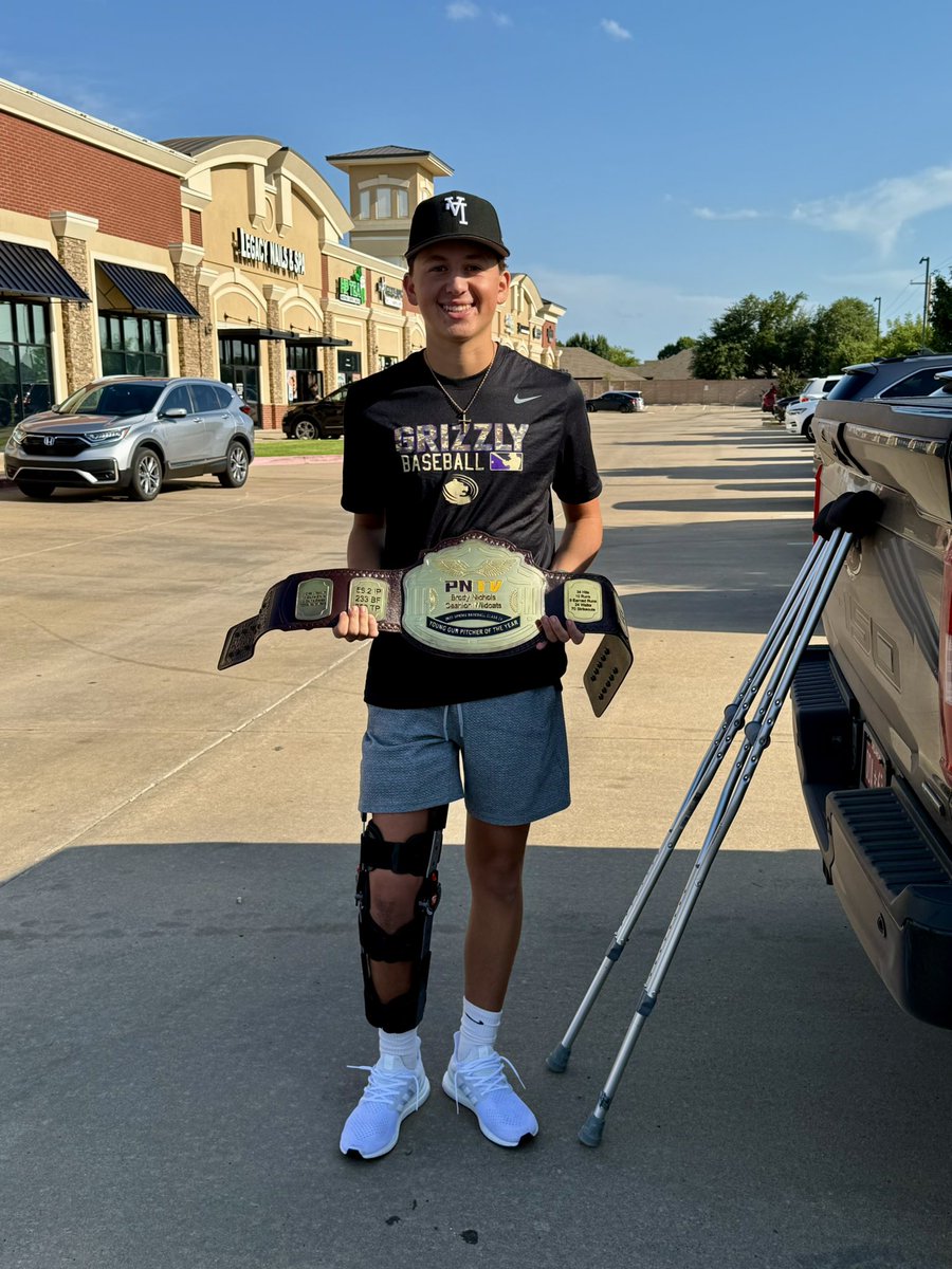 PrepNation_TV's tweet image. #OKPrepStory: Class 2A-1 State Champion
Kellen Smith and Brody Nichols of Cashion
receive 2025 Class 2A Humm Babe Player
and Young Gun Pitcher of the Year Awards
from #PNTV. Congratulations to HC Blake
Mounce, the Smith and Nichols Families:
and to Wildcat Nation! #PNTVElite