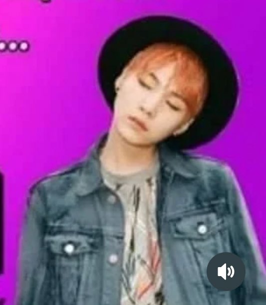 Chico: hola..soy..nuevo en el colegio…😳
Army: antes de que te preguntemos tu nombre… te gusta BTS?
Chico:no
10 minutos después 
Army: Okey chicas…Quien esconde el cadaver…🤭