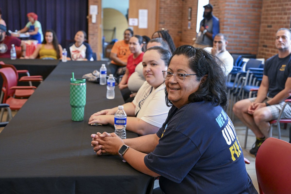 nysut's tweet image. As part of our latest Social Justice Academy, members took part in a day of local activism and volunteered at Capital District Latinos!
There, they helped organized clothing, gardened and learned all about the outreach work being done to help communities in the Capital Region.