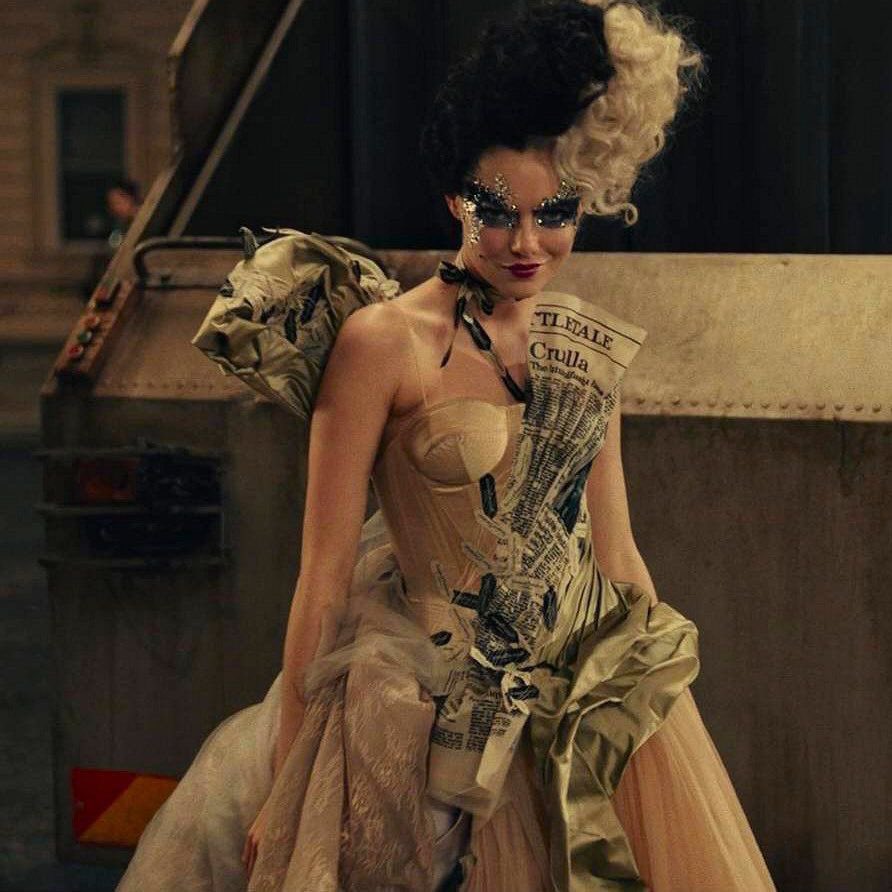 oneperfectscene's tweet image. emma stone in ‘cruella’