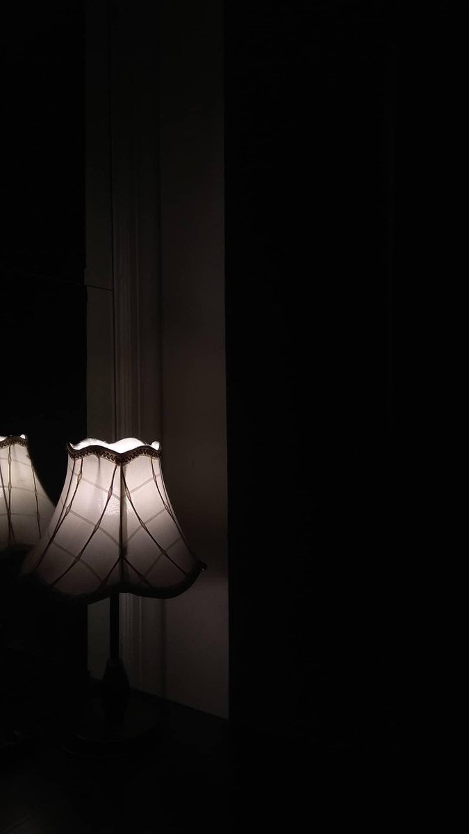 "أنا في أمس الحاجة إليك "

 واحدة من أكثر  الرسائل التي تكتب كل ليلة و لا تُرسل ..
#تصبحون_على_ما_تتمنون