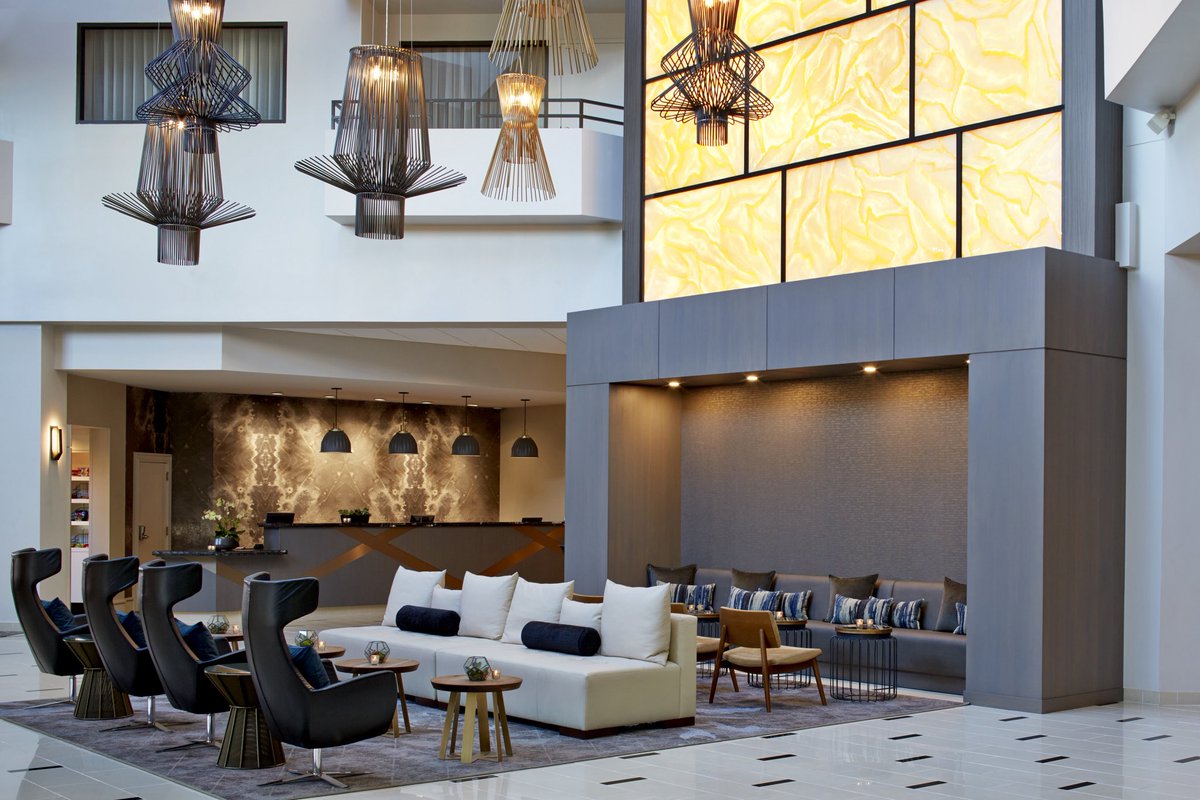 CultXConverge's tweet photo. ‼️Exclusive discounted Hotel rate for NFTMSP guests ends THIS Monday, 7/22!

Modern hotel w/ rooftop sky bar, large rooms and just 1/2 mile from the main event
 (10 min walk) 15 miles from airport.

Book NOW at our preferred hotel partner 
AC Hotel @MarriottMWest

Discount Link👇 https://t.co/tt3Mcgj9ch