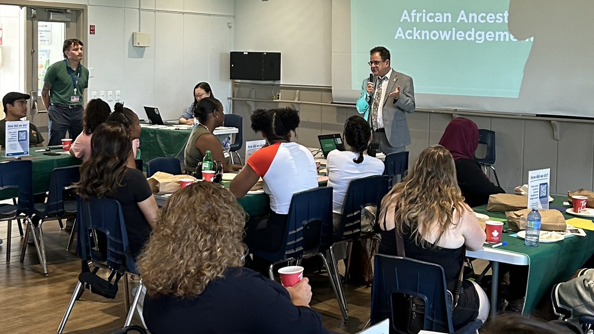 PasternakTO's tweet image. Getting our great Downsview Community Centre built with input from the Community. Residents are encouraged to share their vision for this new community centre through the link below by July 24, 2025.
my.thoughtexchange.com/scroll/8541718…