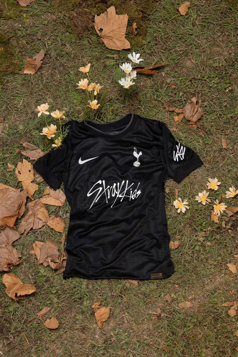 Stray Kids X Tottenham limited edition uniform!!!! to celebrate