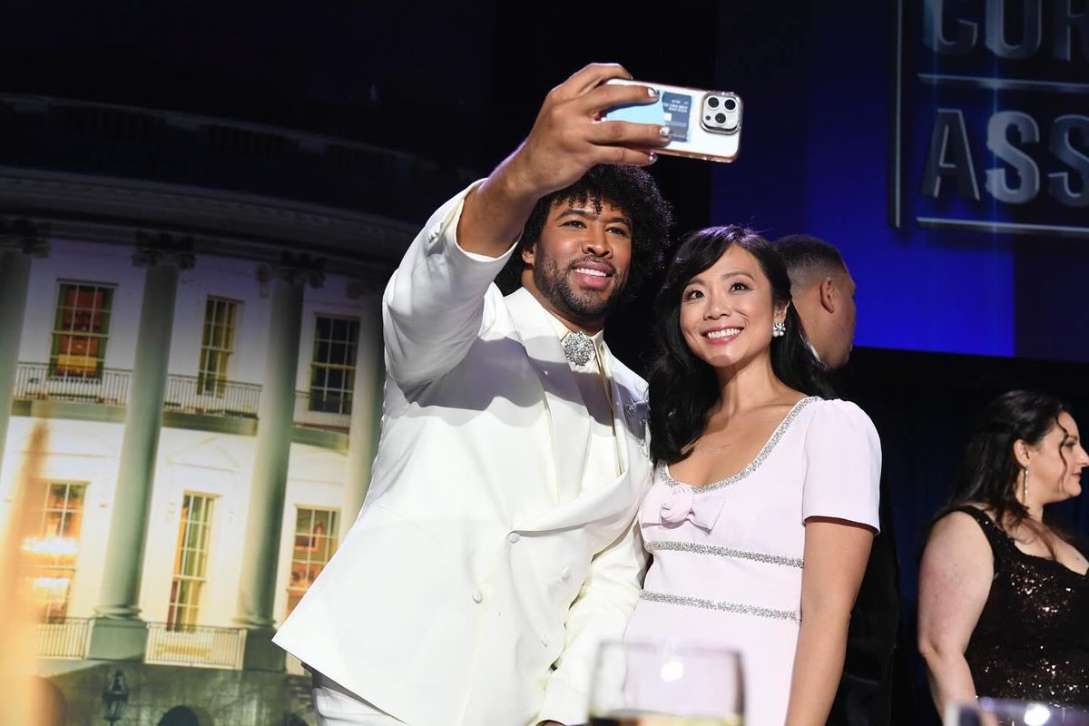 EugeneDaniels2's tweet image. Today marked the end of my term as president of the @whca. It was tough, important and a learning experience. Every minute of it was worth it.
The association is in amazing hands w/ @weijia. She will lead with strength, perseverance, humility and love.