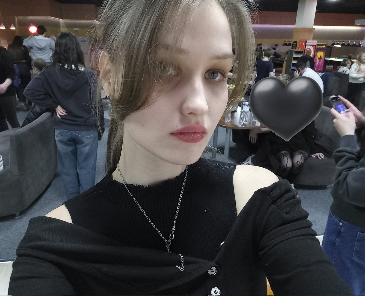 ілон макс іді нахуй🎀 tweet media