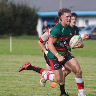 JulianSZN tweet media