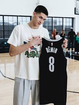 abscinding's tweet image. Egor Dëmin didn't miss a SINGLE shot tonight, stop saying he ain't a shooter 🔥 #NetsWorld