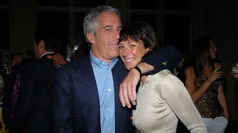 Nick Sortor (@nicksortor) on Twitter photo 🚨 JUST IN: Rep. Tim Burchett has just formally called on Oversight Chair James Comer to allow Ghislaine Maxwell to testify in front of Congress on the Epstein Situation
DO IT, <a href="/RepJamesComer/">Rep. James Comer</a>
THE AMERICAN PEOPLE DESERVE ANSWERS! 🚨 JUST IN: Rep. Tim Burchett has just formally called on Oversight Chair James Comer to allow Ghislaine Maxwell to testify in front of Congress on the Epstein Situation
DO IT, <a href="/RepJamesComer/">Rep. James Comer</a>
THE AMERICAN PEOPLE DESERVE ANSWERS!