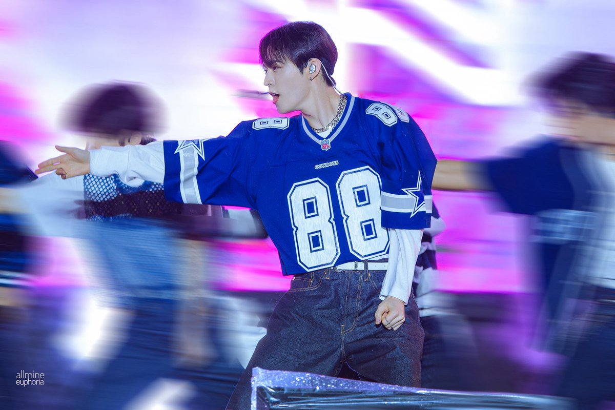 ✨효✨
  20250613

#ONF #HYOJIN #온앤오프 #효진
#MyKFESTA_여수 #안뇽효진