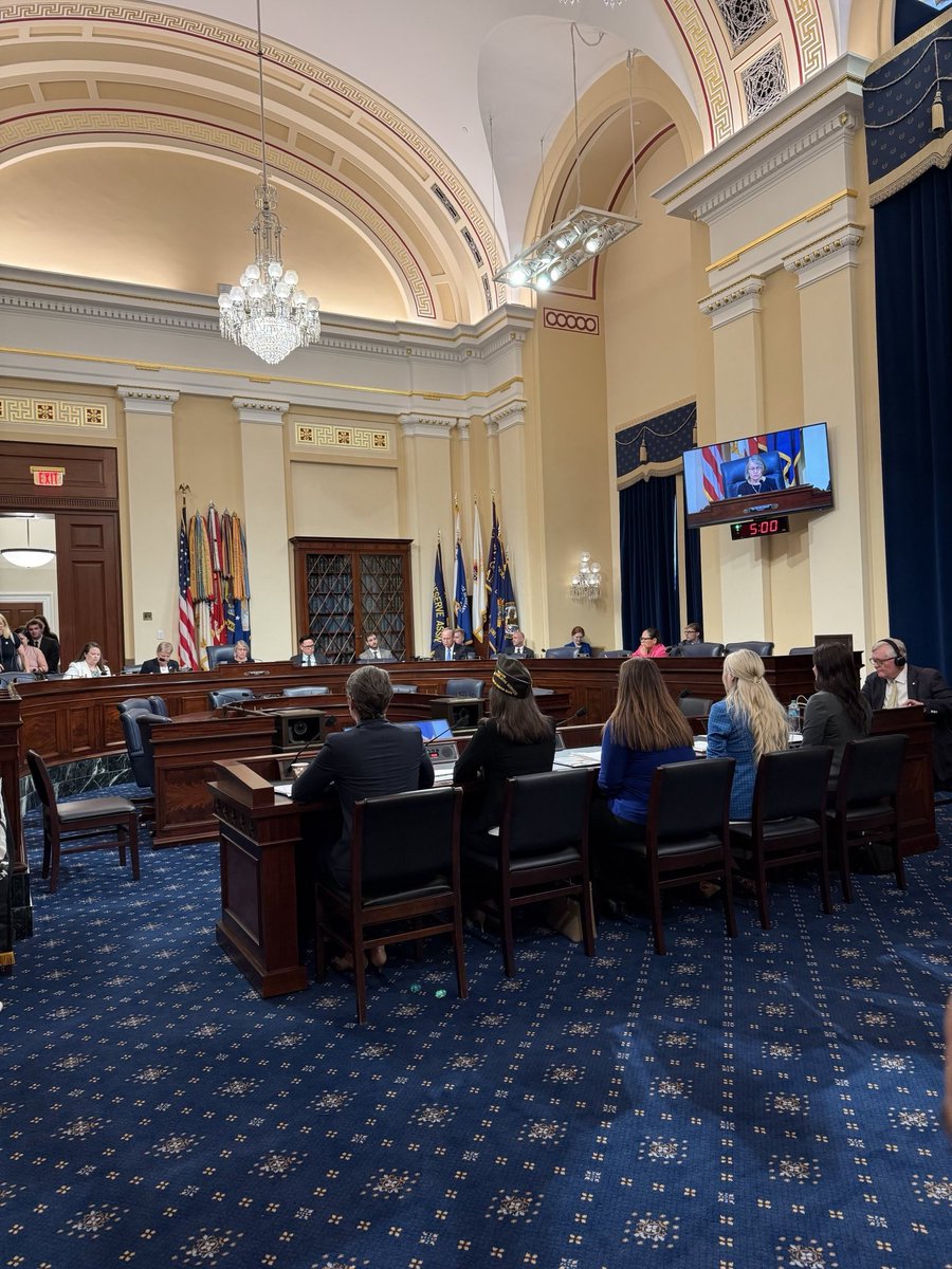 iava's tweet image. “If we are to give veterans a choice, we must not remove their ability to choose VA.” @KyleanneHunter