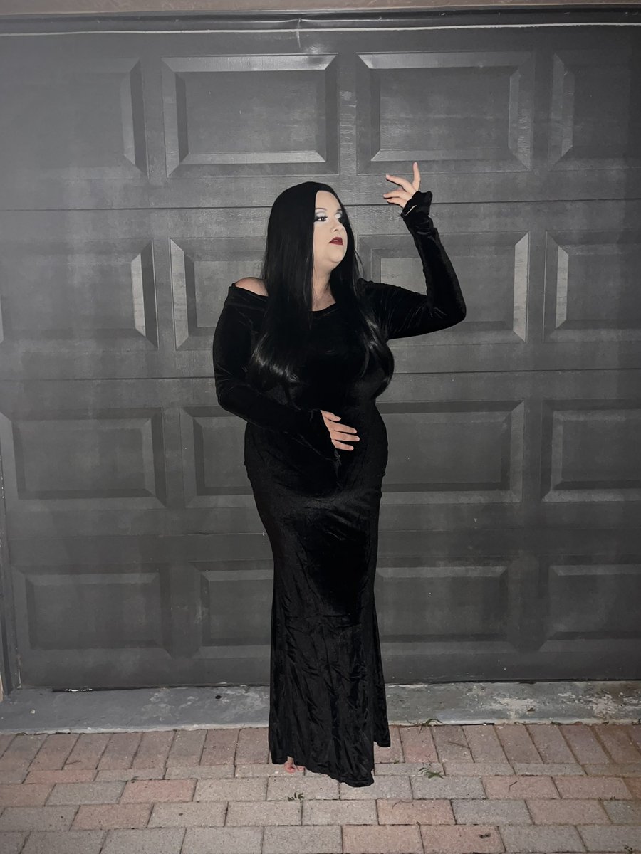 🥀🖤✨