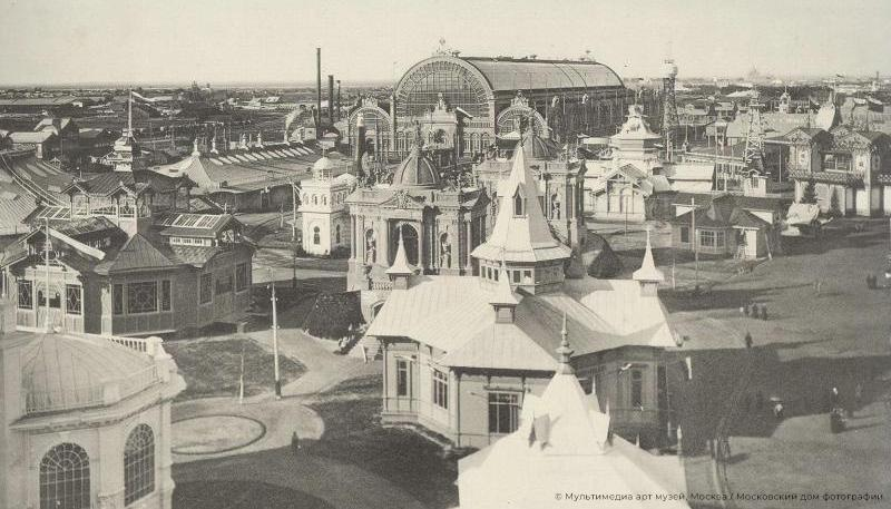 Russia's tweet image. ๐ช #OTD in 1822 one of the largest fairs in Europe was born โ the Nizhny Novgorod Fair โ held annually at the confluence of the mighty Oka and Volga rivers.
๐ฐ Thanks to its booming trade and strategic location, Nizhny Novgorod became known as the 'Pocket of @Russia'.