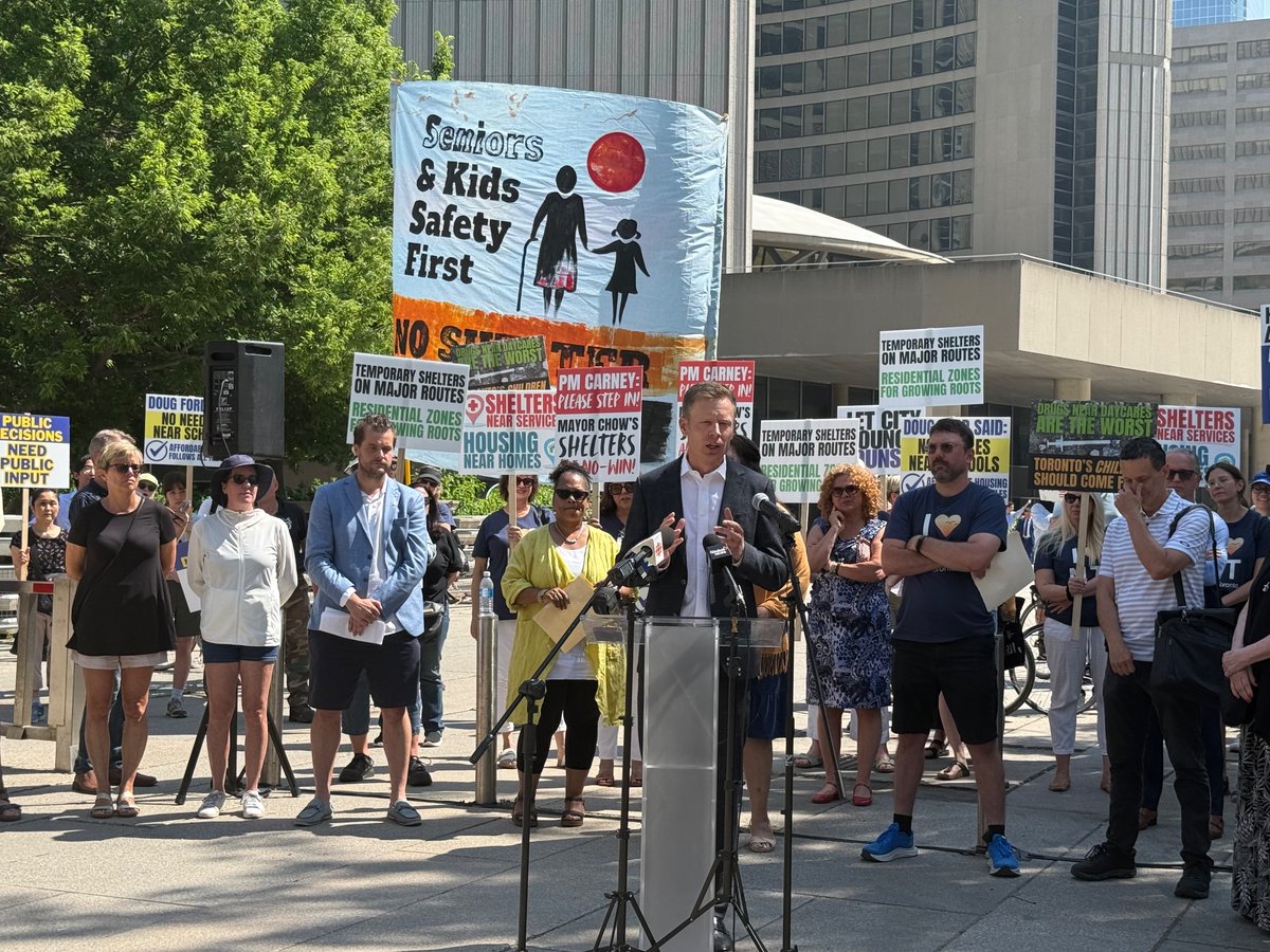 anthonyfurey's tweet image. Today I was proud to stand alongside Toronto grassroots community groups calling for a more common sense approach to how City Hall manages shelters, drug sites and more.
These voices represent the silent majority!!