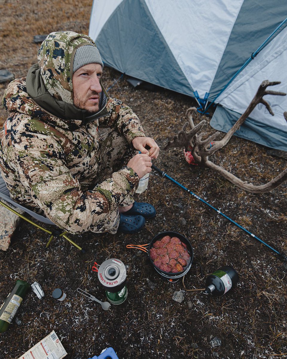 GOHUNT's tweet image. A story through photos. 

#gohunt