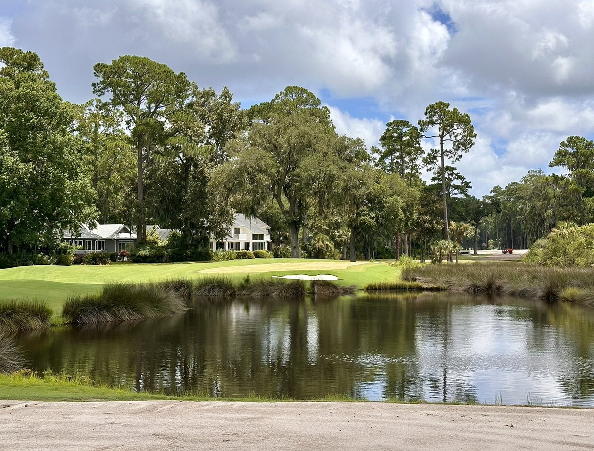 bergingolf's tweet image. Newly fashioned par three at The Landings - Oakridge! Growing in nicely!
