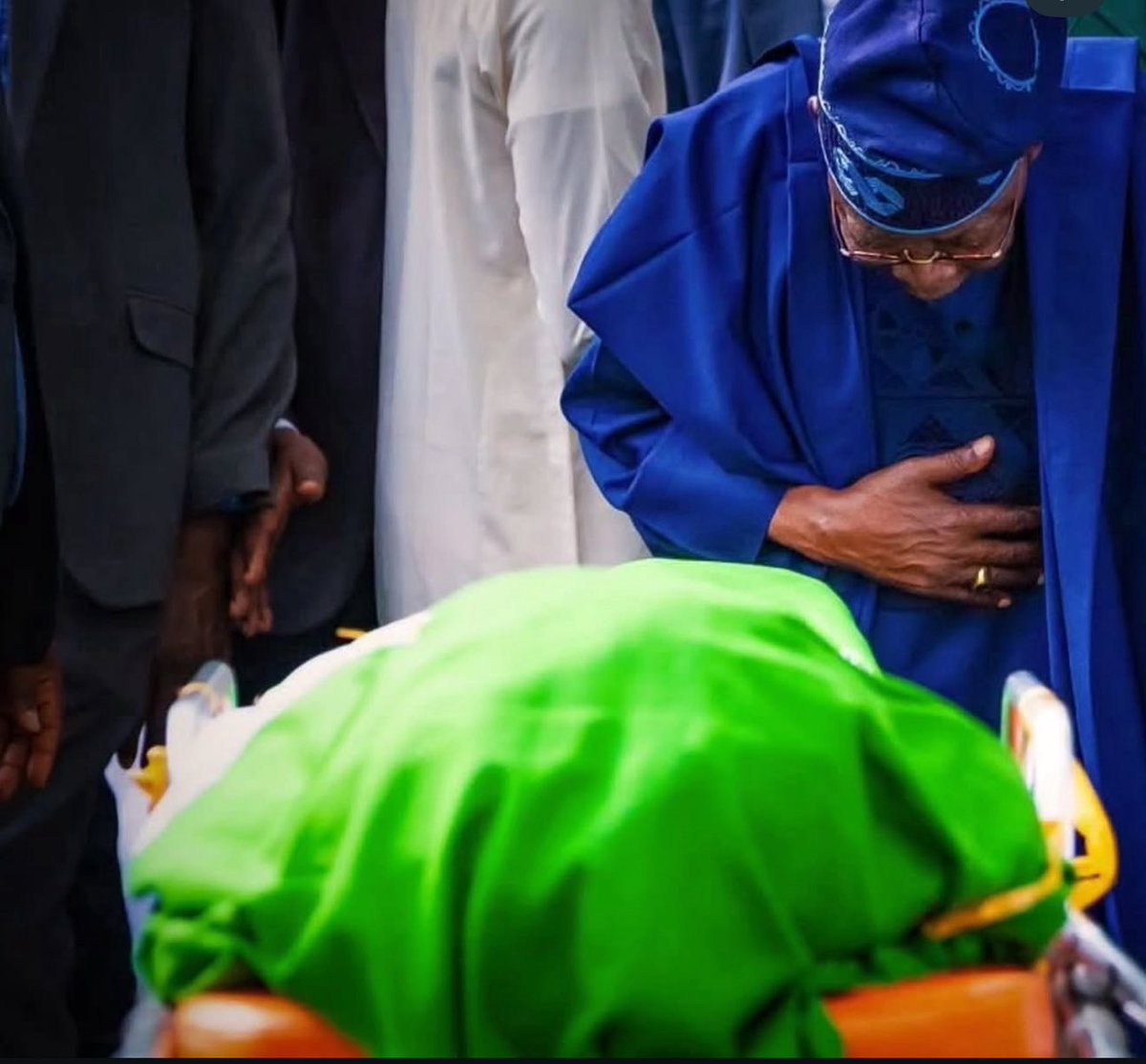 Barr. Ismaeel Ahmed OON (@ismaeelahmedb) on Twitter photo Thank you Mr. President <a href="/officialABAT/">Bola Ahmed Tinubu</a> you accorded the late president every honor and respect possible. May God honor you as well. Thank you Mr. President <a href="/officialABAT/">Bola Ahmed Tinubu</a> you accorded the late president every honor and respect possible. May God honor you as well.