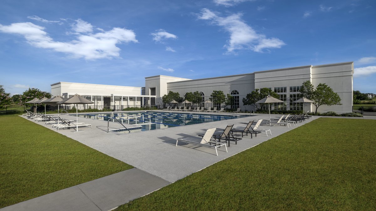 wadegriffith's tweet photo. WALSH, a master-planned community in Aledo, Texas, offers residents a wide range of amenities focused on wellness, community, and nature. WALSH was developed by Republic Property Group: https://t.co/9lWMnzSF2j https://t.co/Yv5yPp37zM