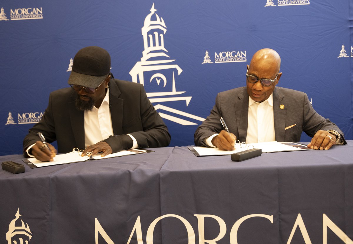 MorganStateU's tweet image. Morgan goes global, signs new MOU 🌍 🇹🇬
Through a new collaboration with the SEA Foundation—founded by international soccer icon @E_Adebayor —Morgan is expanding its global impact with a focus on experiential learning, entrepreneurship & social change. 🔗 Read more:…