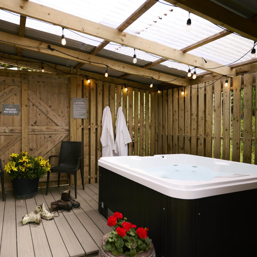 🌿 Sustainable Tuesday Spotlight: Doolin Inn 🌿

👏 As proud members of the Burren Ecotourism Network,  Doolin Inn completes the Geopark Code of Practice, leading the way with real action and global sustainability goals in mind.

👉 Learn more: visitclare.ie/accommodation/…