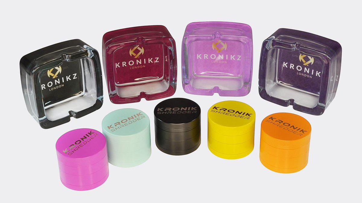 SolHempBoutique's tweet photo. Some @KryptoKronikz merch of course!!! 

Fast and easy checkout with @solanapay  

https://t.co/FH55NP3ghB

#Solana https://t.co/ZE5Lnfvtmx