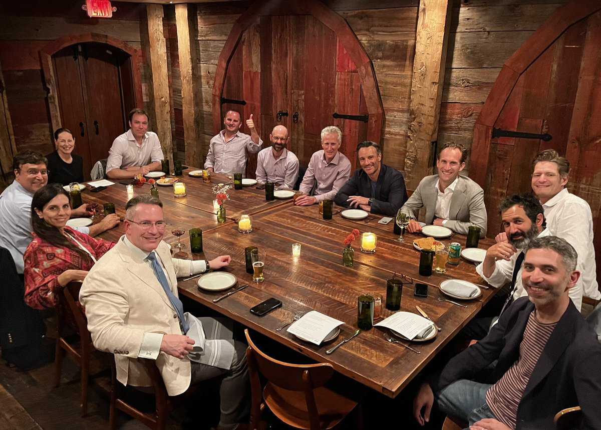 mtlawton's tweet image. The Dacey Medal is recognition for research contributions to vascular neurosurgery, & I am honored to be included among the luminaries & superstars who have received it. But what makes this extra special is that the medal’s namesake, Ralph Dacey, took it upon himself to nominate…