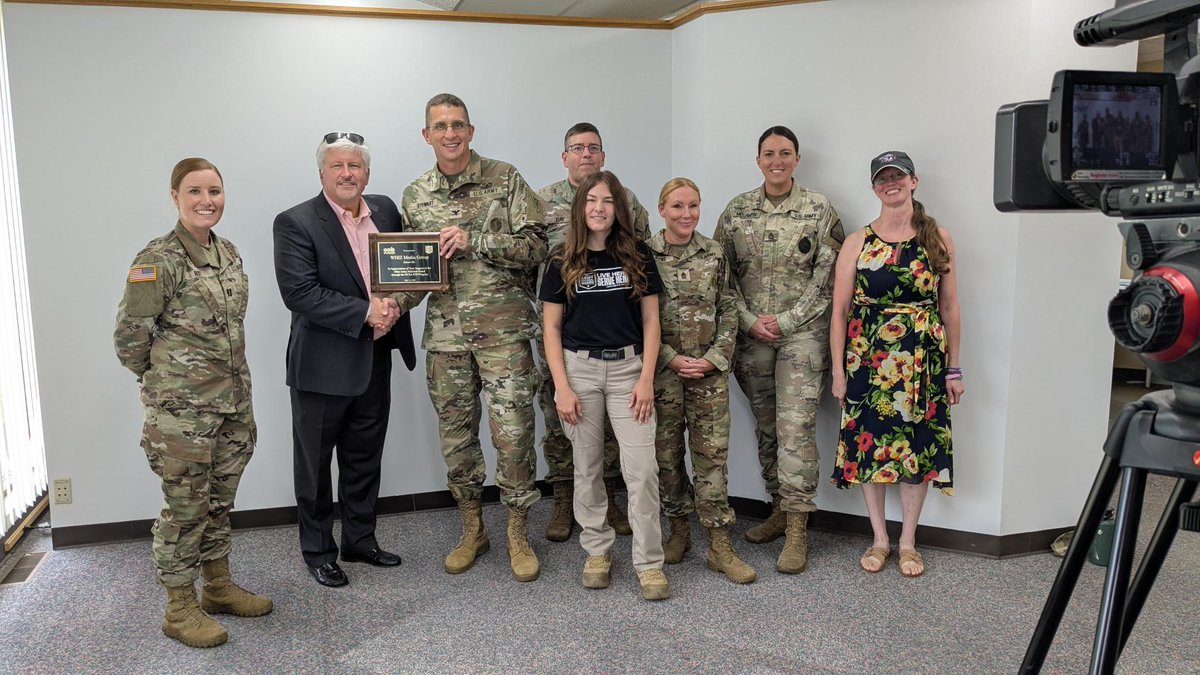 OhioBroadcaster's tweet image. Thank you to @WHIZnewscom in Zanesville for hosting the OAB team for another of today's member station visits with @ArmyGuardOhio! We appreciate you taking the time to meet with us! #OhioBroadcasters