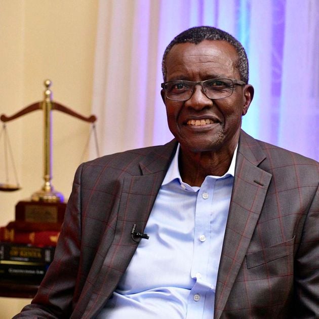 MwangiHub's tweet photo. Question : from Yvonne Okwara
If you were the president and citizens marched to the State House in protest, how would you respond?

Answer : from David Maraga
I would come out to engage with them, listen to their grievances, and take steps to address their concerns. https://t.co/MZonEIgdzL