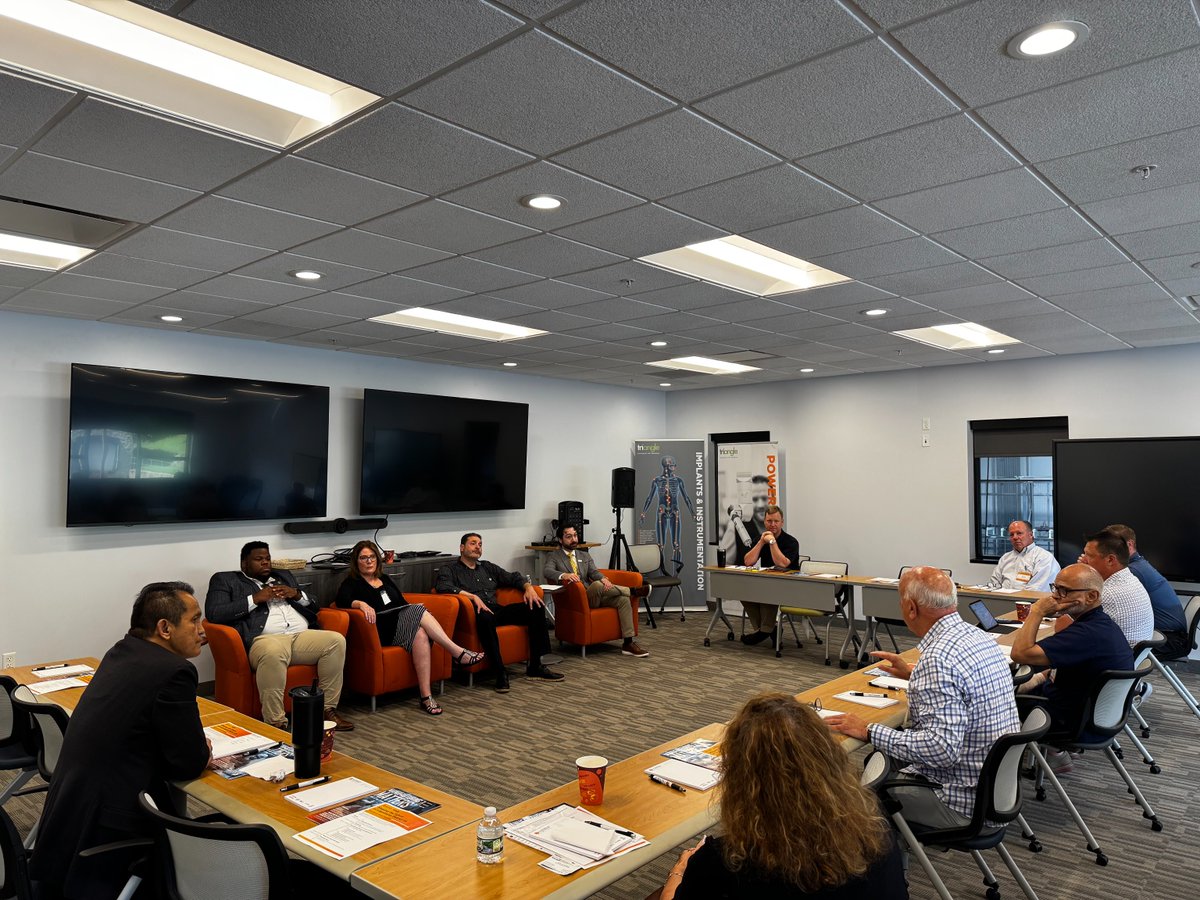 A big thank you to Senator Schepisi and all manufacturers who joined today’s Manufacturing Roundtable Discussion for Legislative District 39. 

The session was full of forward-thinking ideas around workforce, policy, and innovation.

#NJManufacturing #IndustryDialogue #NJPolicy