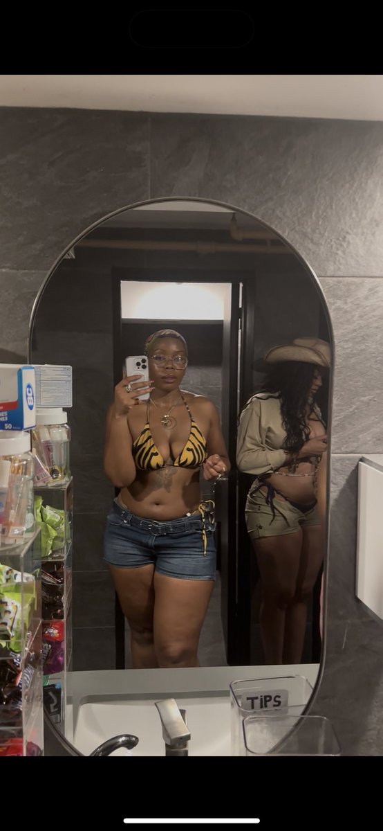 Millie Holiday tweet media