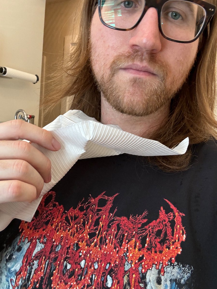 rockin sallow moth (<a href="/gonemage/">Garry B. (SALLOW MOTH LP3 on 8/1/25)</a> ) at the dentist rn