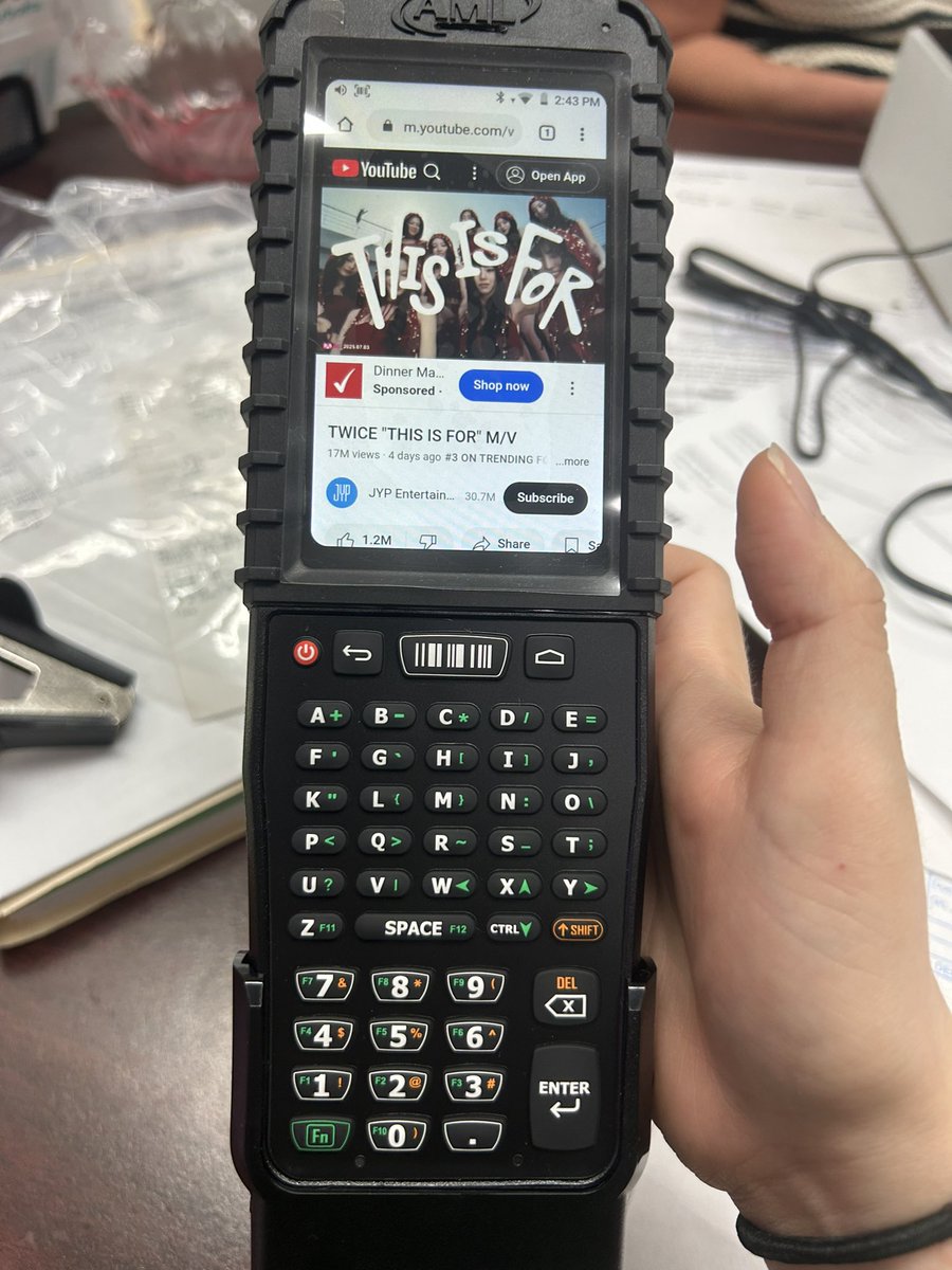 Getting those views for Twice!!