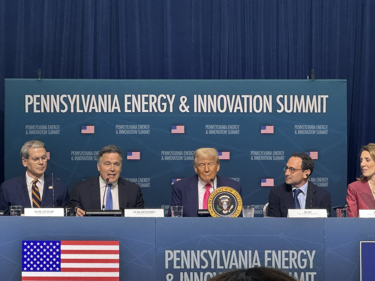 AndrewLewisPA's tweet image. BREAKING: @POTUS & @SenMcCormickPA just announced $92B in private sector investment in energy & tech right here in the KEYSTONE STATE. Time to unleash ENERGY, our greatest competitive advantage! 🇺🇸