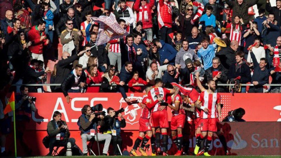 ElBielsaFantasy's tweet photo. 🚨 ANÁLISIS EQUIPO A EQUIPO 🚨

🗣️ Analizamos equipo a equipo en clave pretemporada. Nos ayudará para hacernos una idea de los equipos de La Liga. Hoy toca Sevilla, Girona y Alavés 

📌 Formacion más utilizada y sus variantes

📌 Análisis de plantilla

📌 Veremos los jugadores que pienso que seguirán siendo clave en primera de cada equipo.

Para ello utilizaremos:

🏟️ Partidos jugados
⚽️ Goles
🅰️ Asistencias 
⭐️ Veces en el equipo de la jornada

🛠️ @futbol_fantasy 

Como siempre un RT 🔁 y un MG ❤️ sirven de gran ayuda 😉