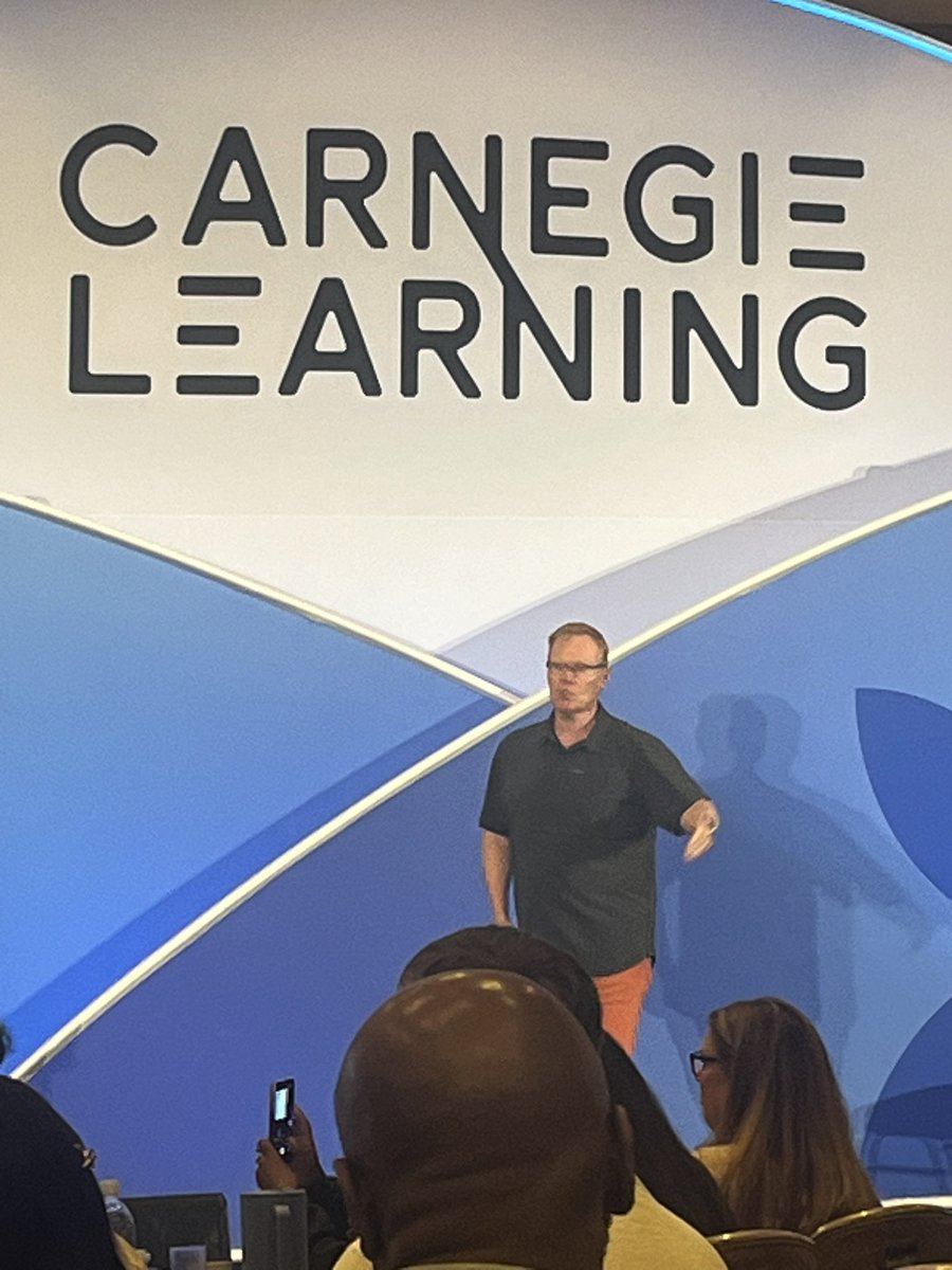 DaviniaWeen's tweet image. Got a pic with the author, @PeterLiljedahl but didn’t bring my book this time @carnegielearn 😩 #longlivemath #TNI2025 #carnegielearning