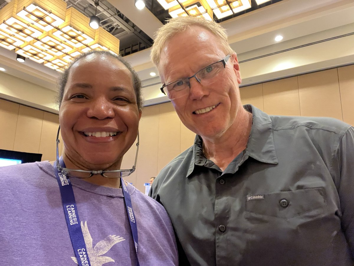 DaviniaWeen's tweet image. Got a pic with the author, @PeterLiljedahl but didn’t bring my book this time @carnegielearn 😩 #longlivemath #TNI2025 #carnegielearning