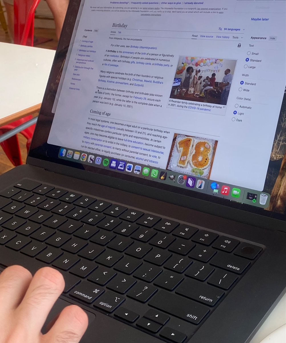rachellapides's tweet image. The man next to me at the coffee shop is learning new and exciting information